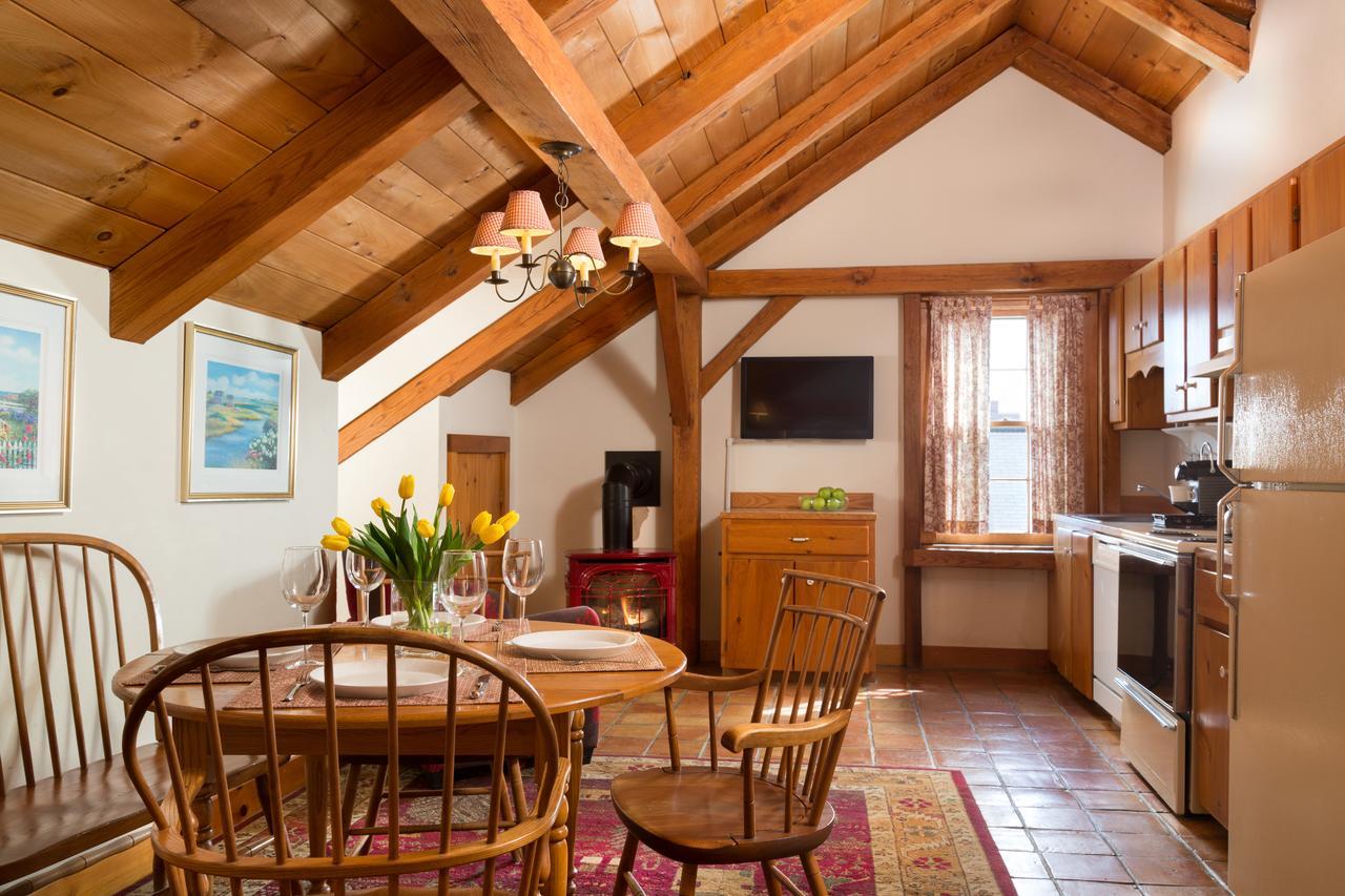 Seven Sea Street Inn Nantucket Buitenkant foto