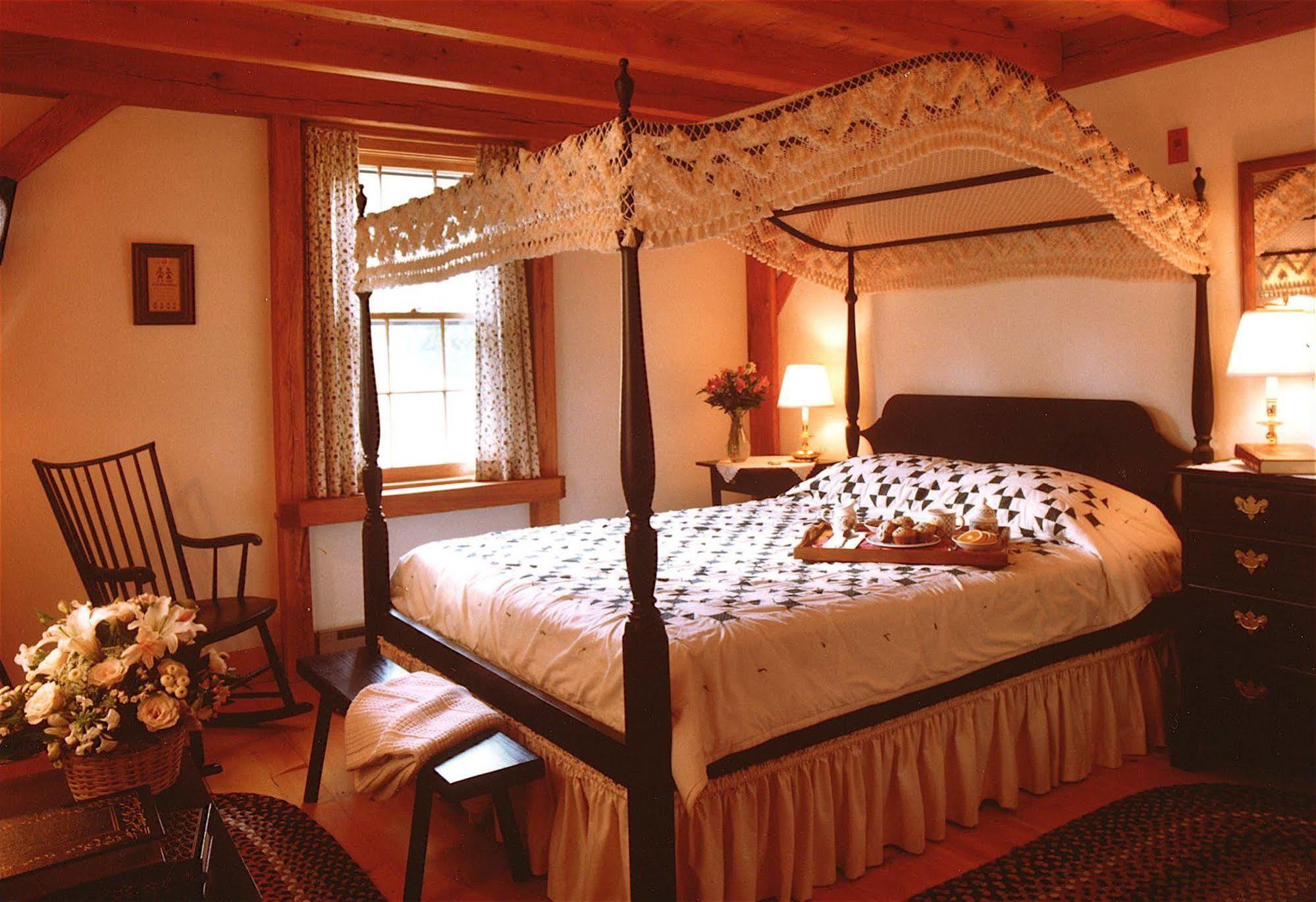 Seven Sea Street Inn Nantucket Buitenkant foto